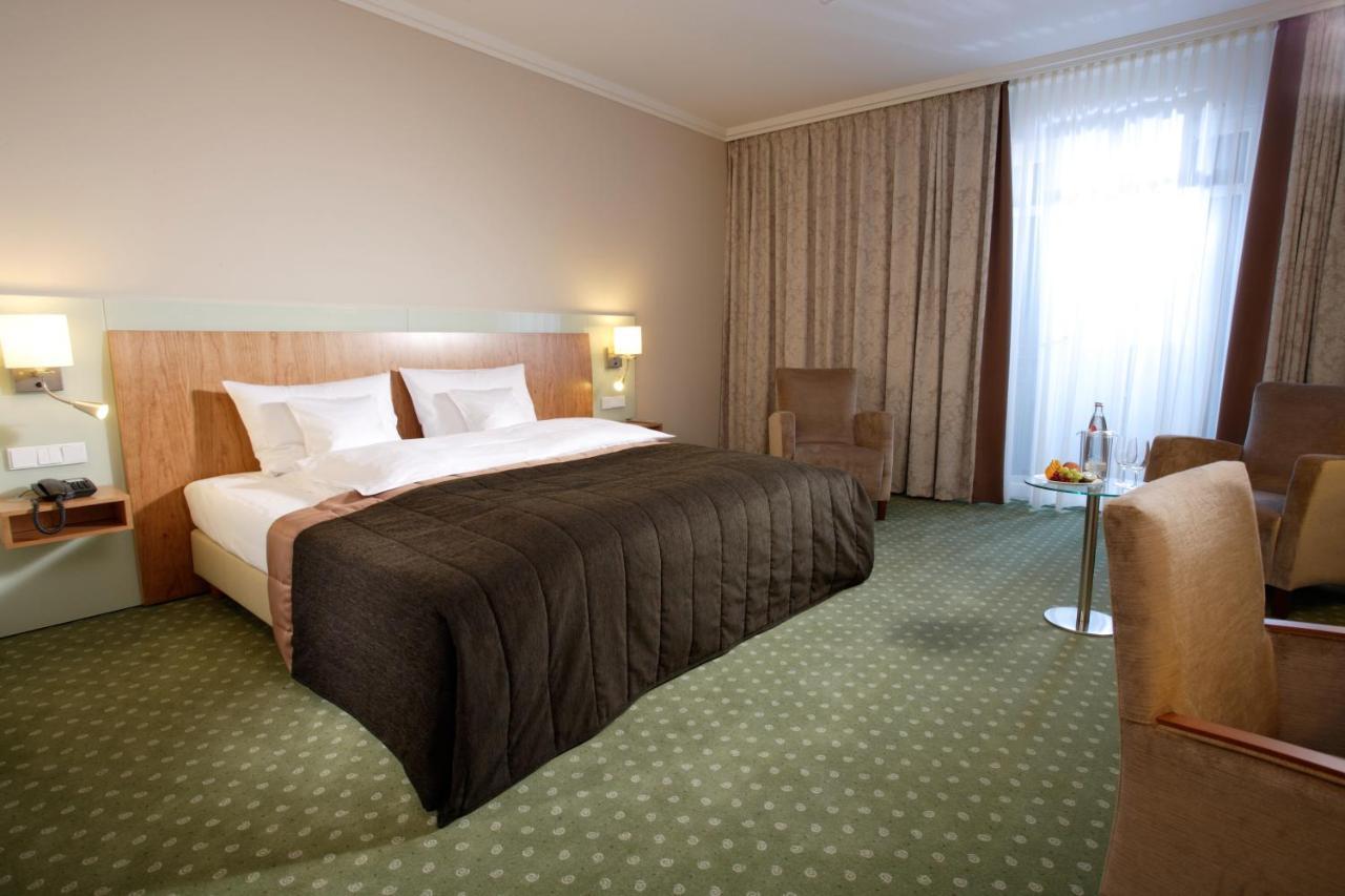 Lind Hotel Rietberg Ngoại thất bức ảnh