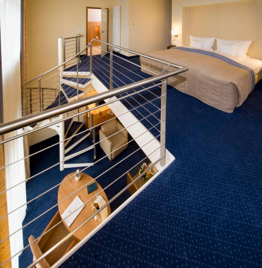Lind Hotel Rietberg Ngoại thất bức ảnh