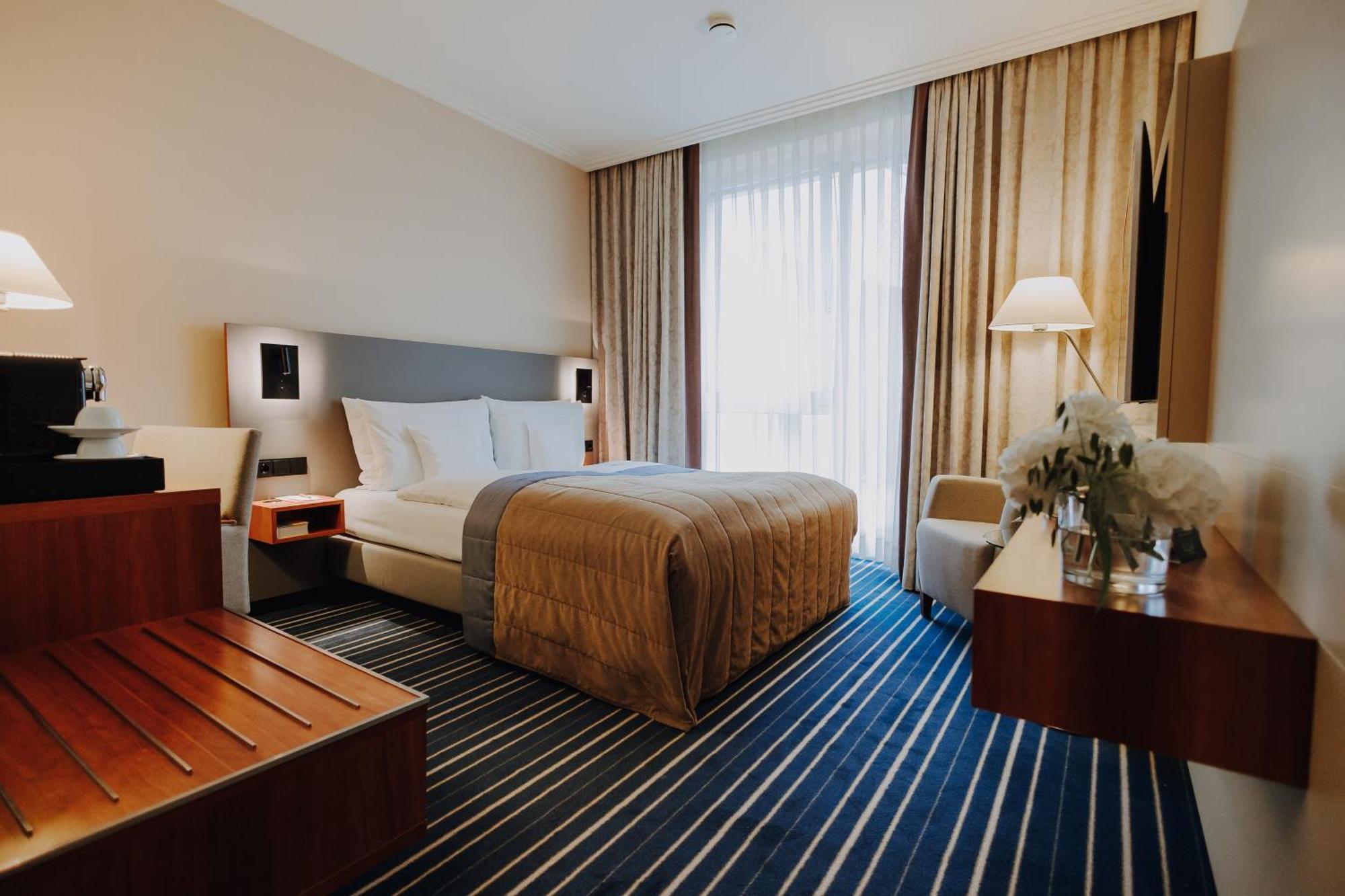 Lind Hotel Rietberg Ngoại thất bức ảnh